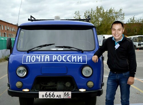 VODITEL-POCTOVOI-MASINY.-C.jpg